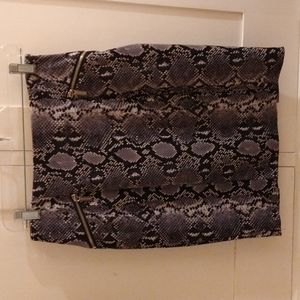 Michael Kors snakeskin print skirt Sz 4P